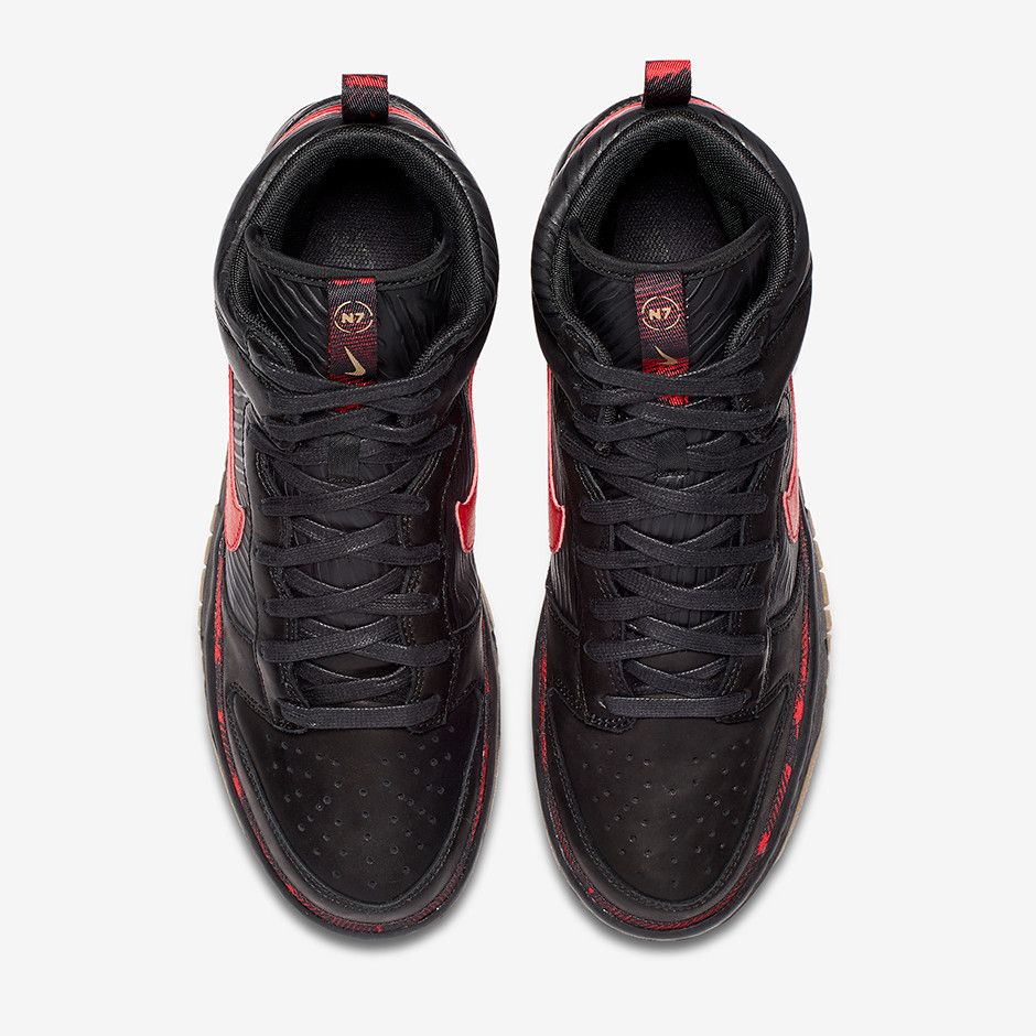 Nike sb dunk high bred deals