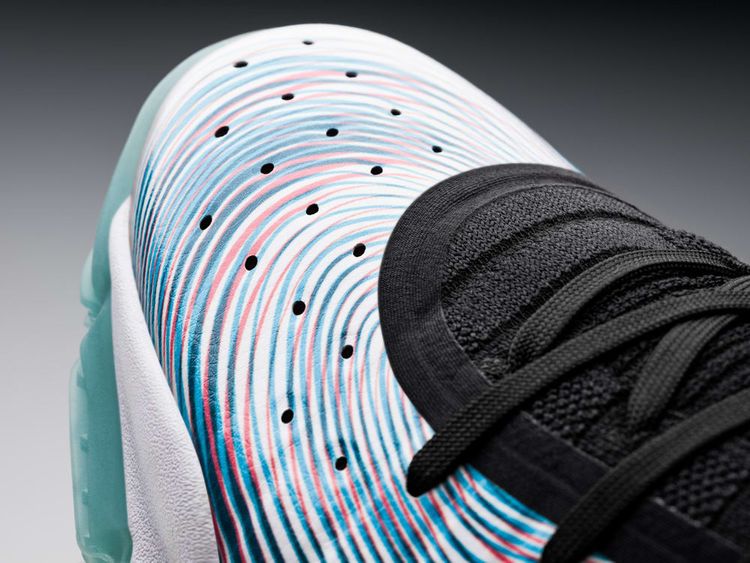 Curry 4 More Magic 2017