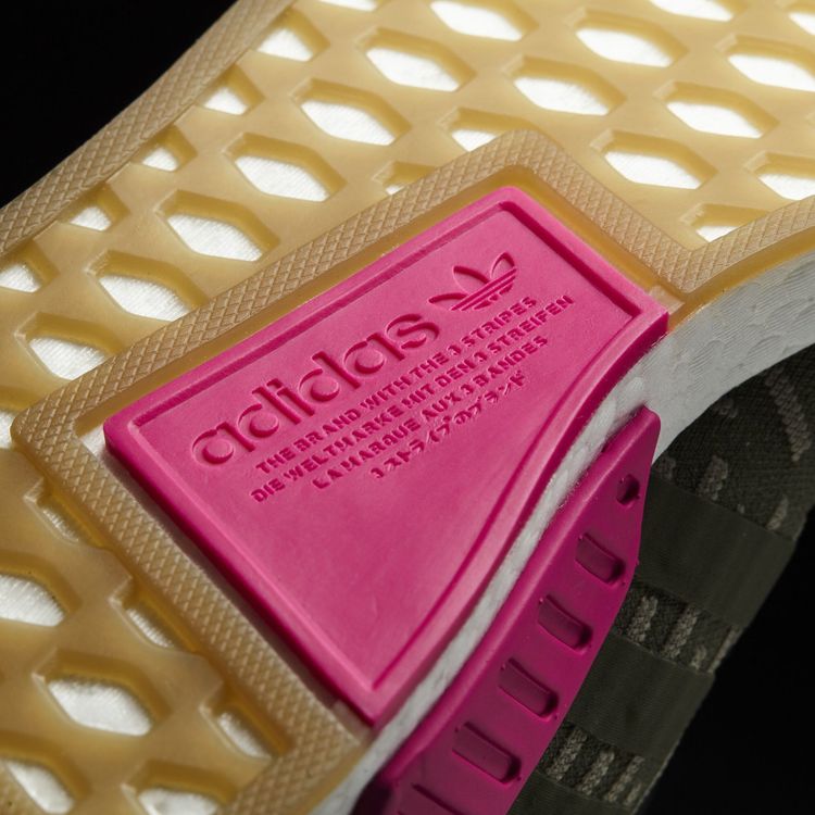 Adidas Wmns NMD R2 Primeknit Japan Khaki Green