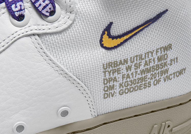 Nike Wmns SF Air Force 1 Mid Los Angeles