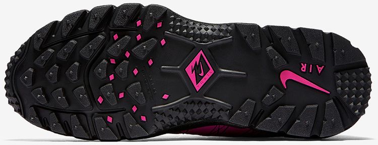 Supreme x Air Humara 17 Pink