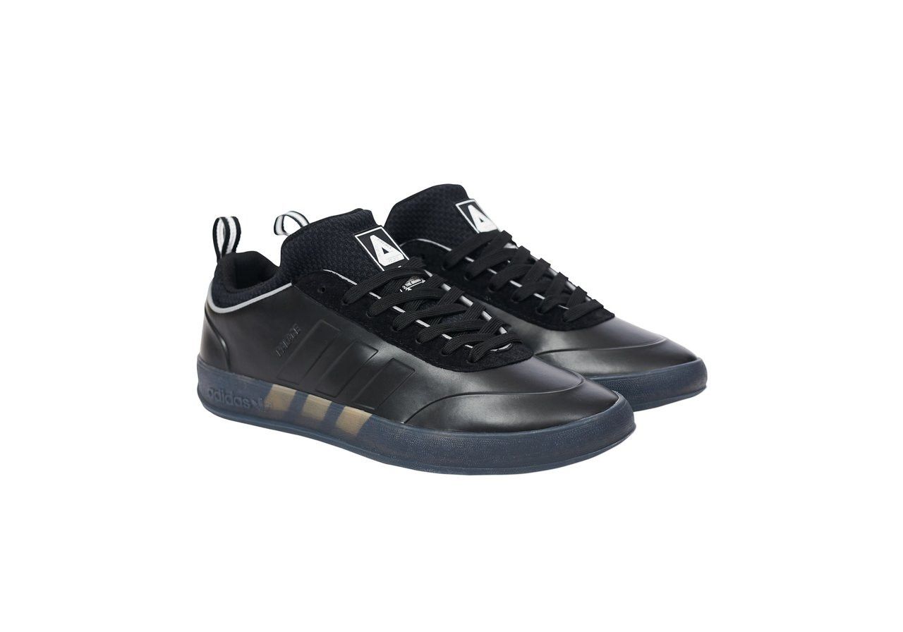 Size 11.0 Palace x Pro 2 Black