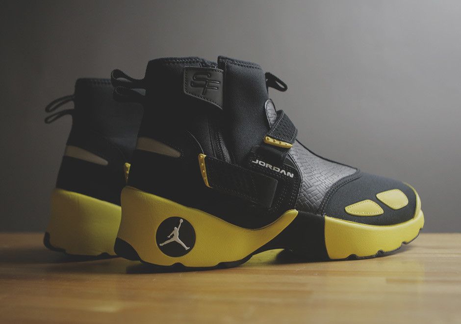 Jordan lx trunner high top