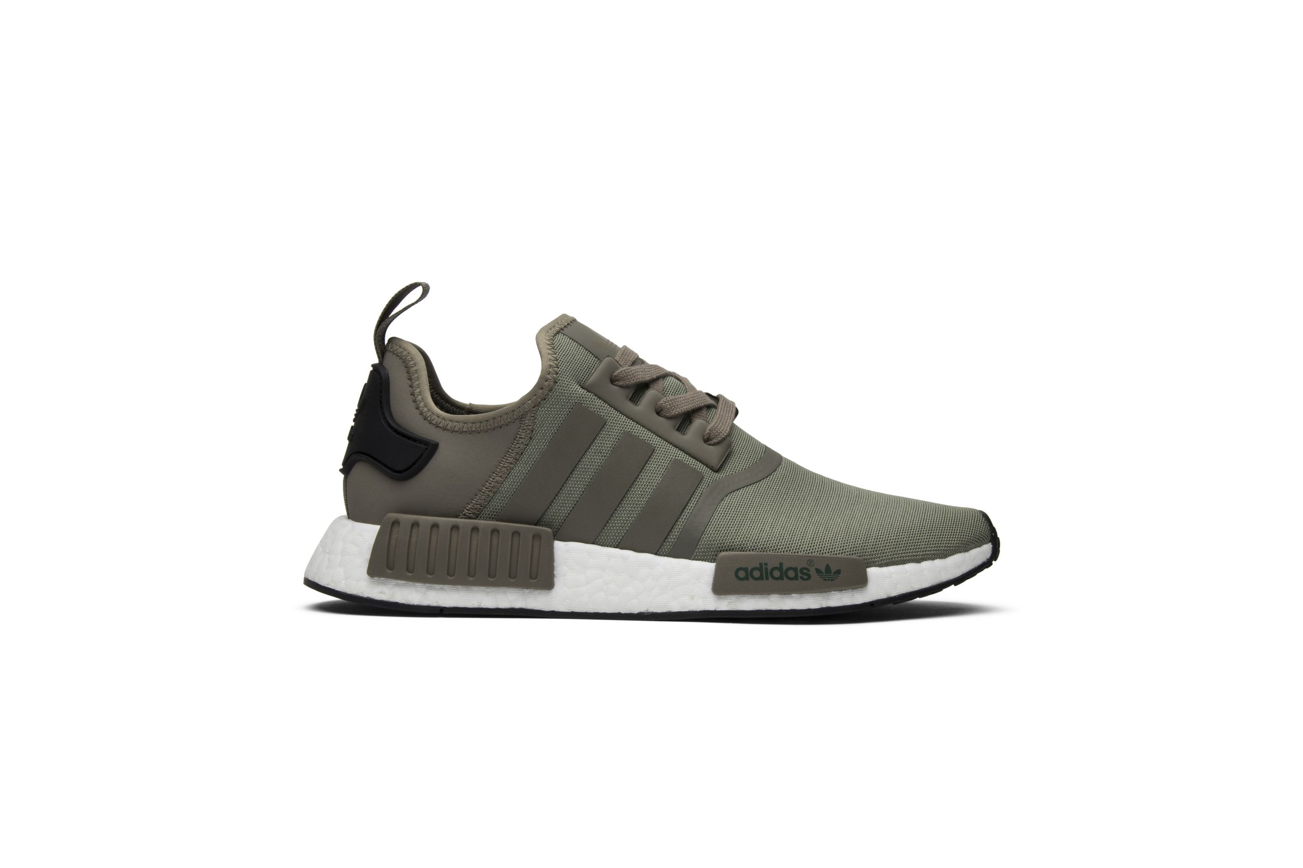 nmd r2 b22631