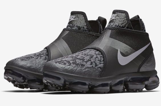 Nike air vapormax chukka slip on feet top