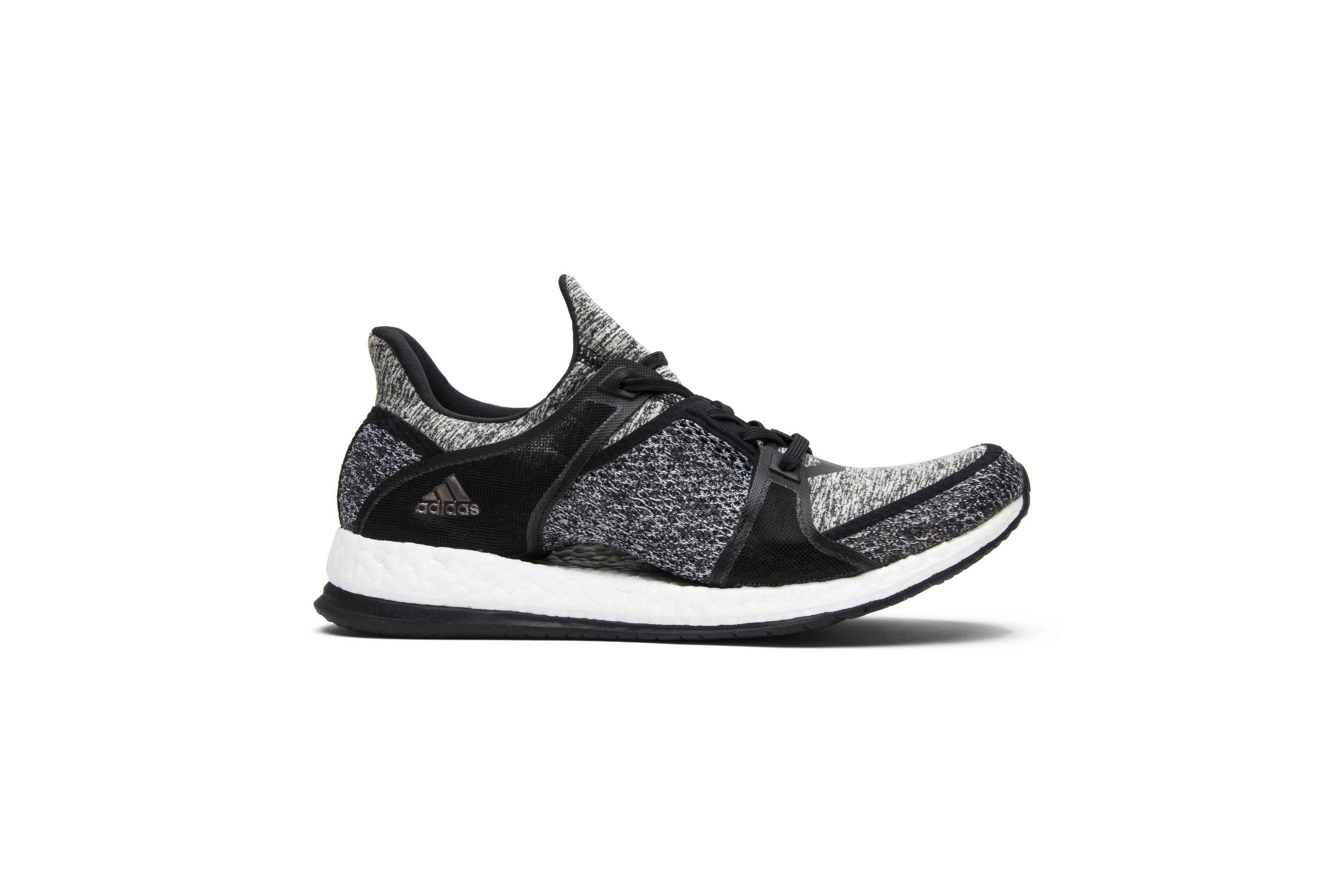 Pure boost reigning champ black discount