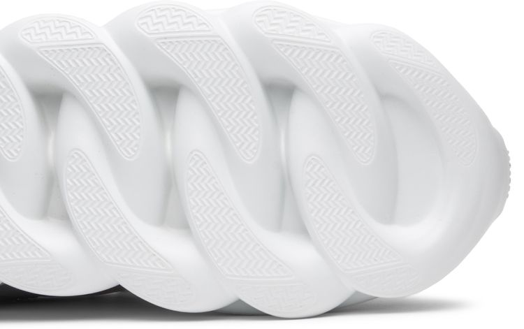 Versace Wmns Chain Reaction Clash