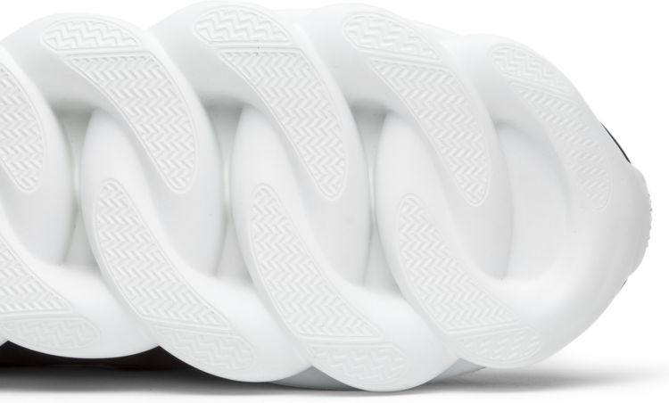 Versace Chain Reaction Wild
