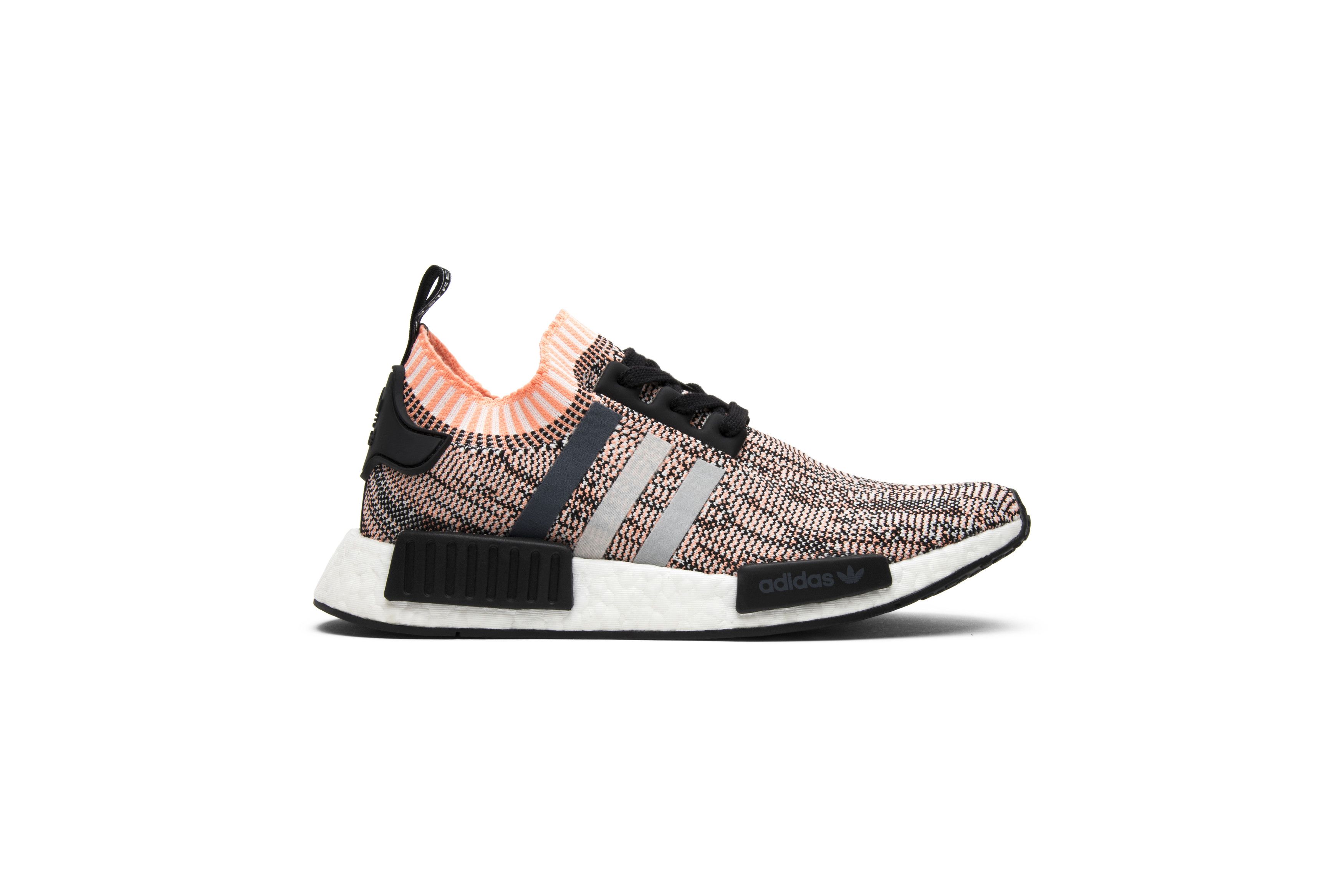Wmns nmd_r1 primeknit cheap 'green glitch camo'