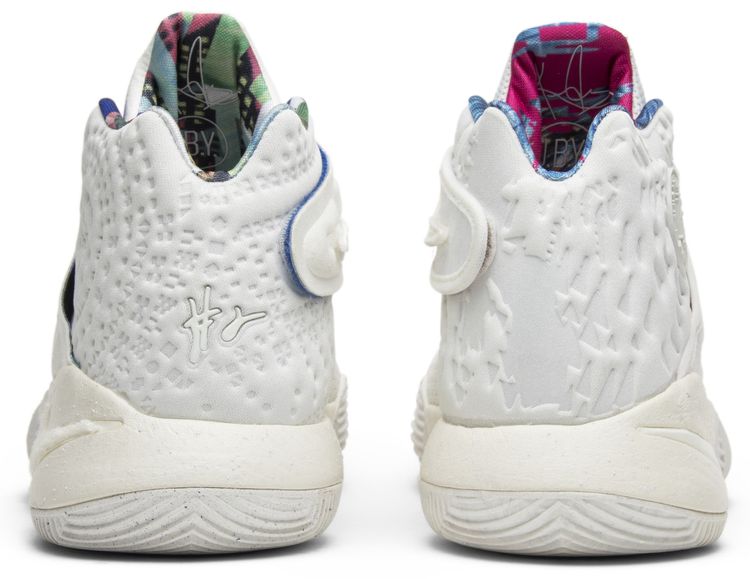 Kyrie 2 What The