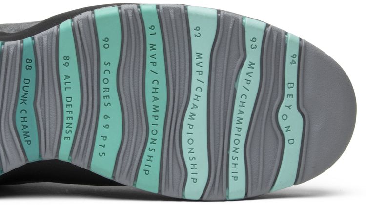 Air Jordan 10 Retro Lady Liberty