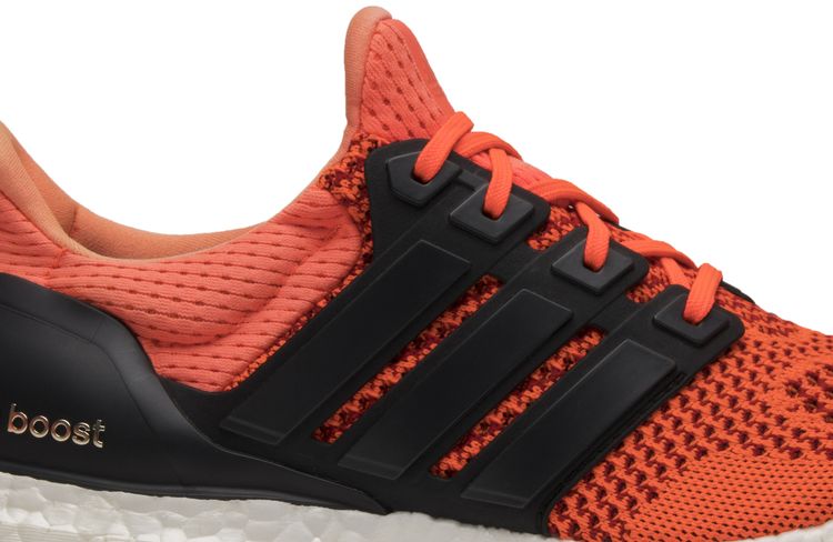UltraBoost 10 Solar Red