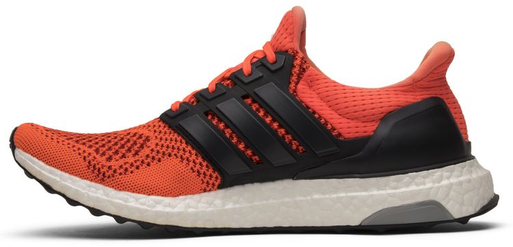 UltraBoost 10 Solar Red