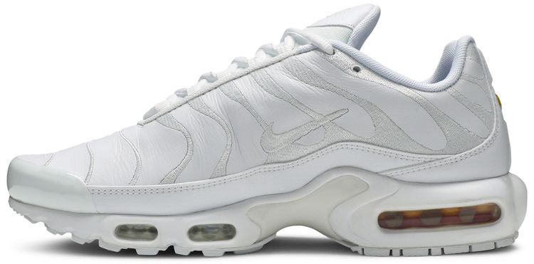Nike Air Max Plus TN Triple White