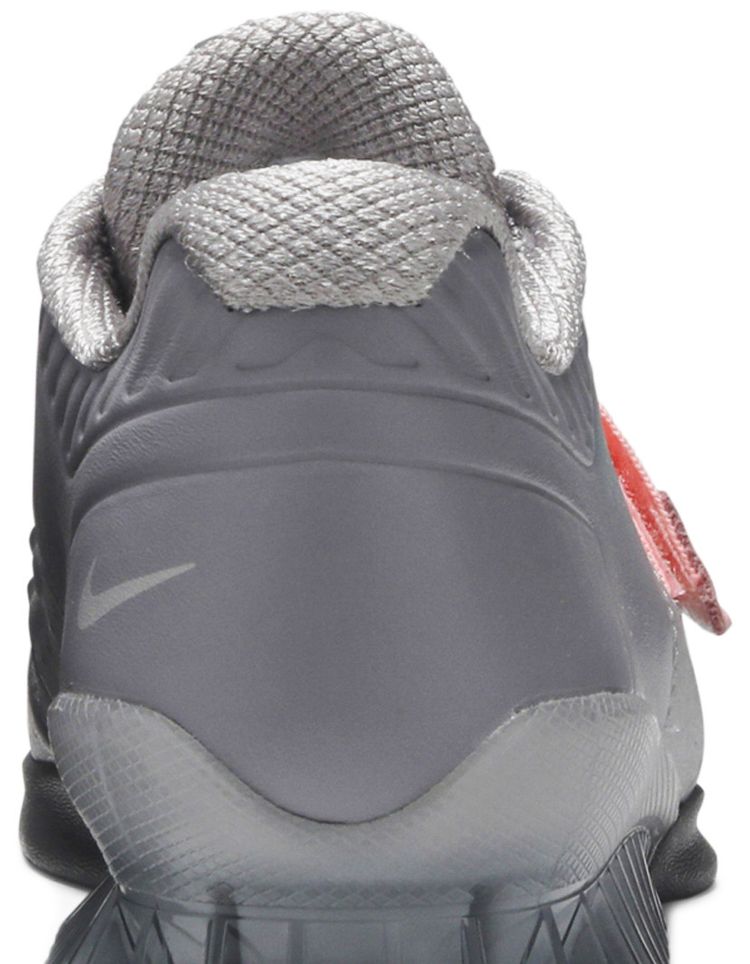 Nike Romaleos 3 XD Atmosphere Grey Pink Tint