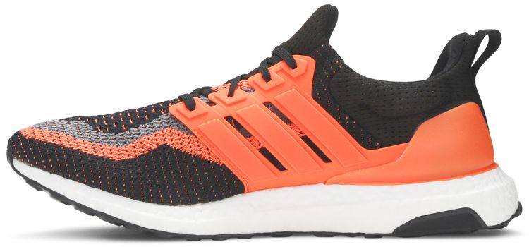 Juventus FC x adidas UltraBoost DNA Football Pack