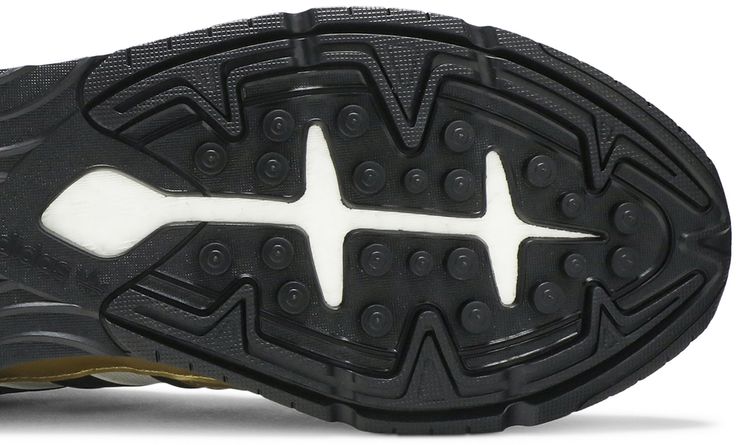 Adidas Tresc Run Black Metallic Gold