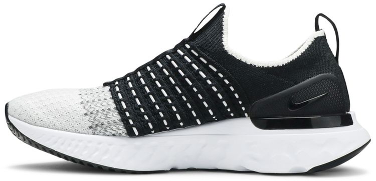 Nike Wmns React Phantom Run Flyknit 2 Black White