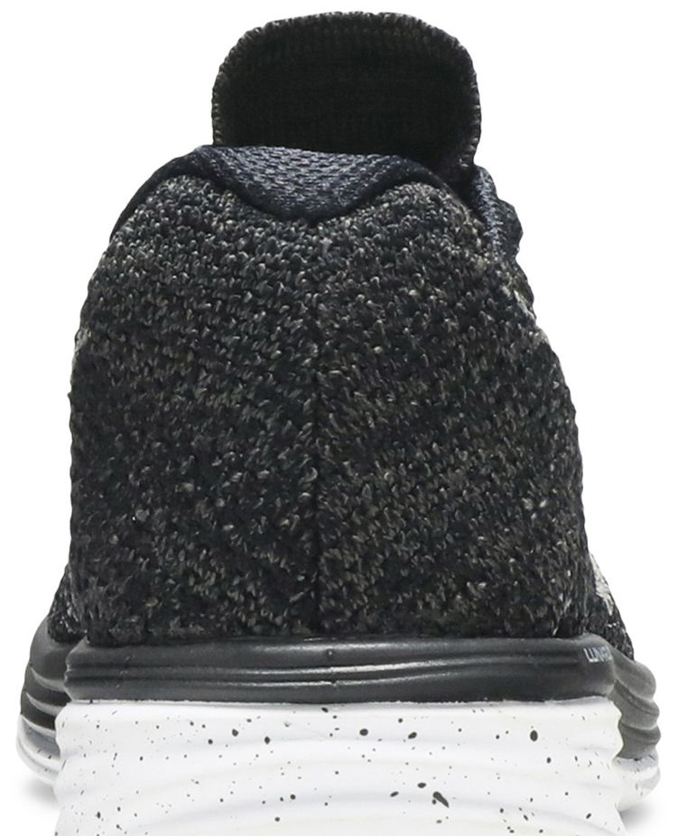 Nike Wmns Flyknit Lunar 3 Oreo