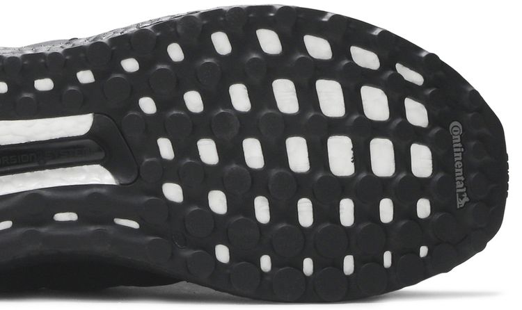 Adidas Wmns UltraBoost 40 Triple Black Gold