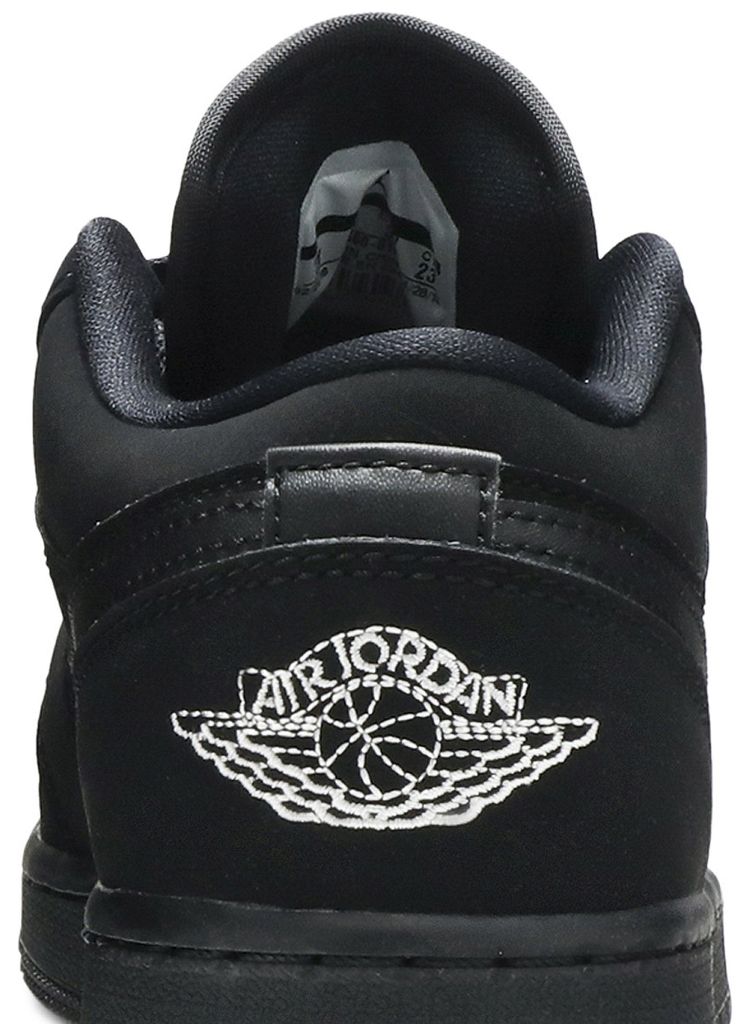 Air Jordan 1 Retro Low GS Triple Black