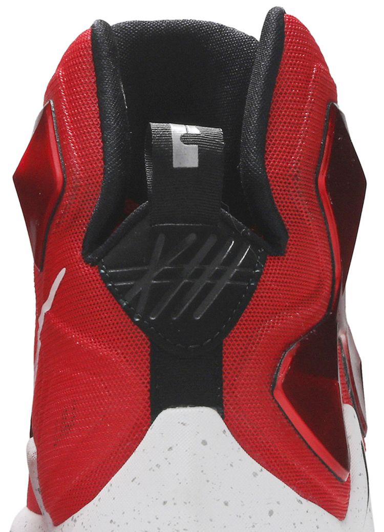 Nike LeBron 13 On Court