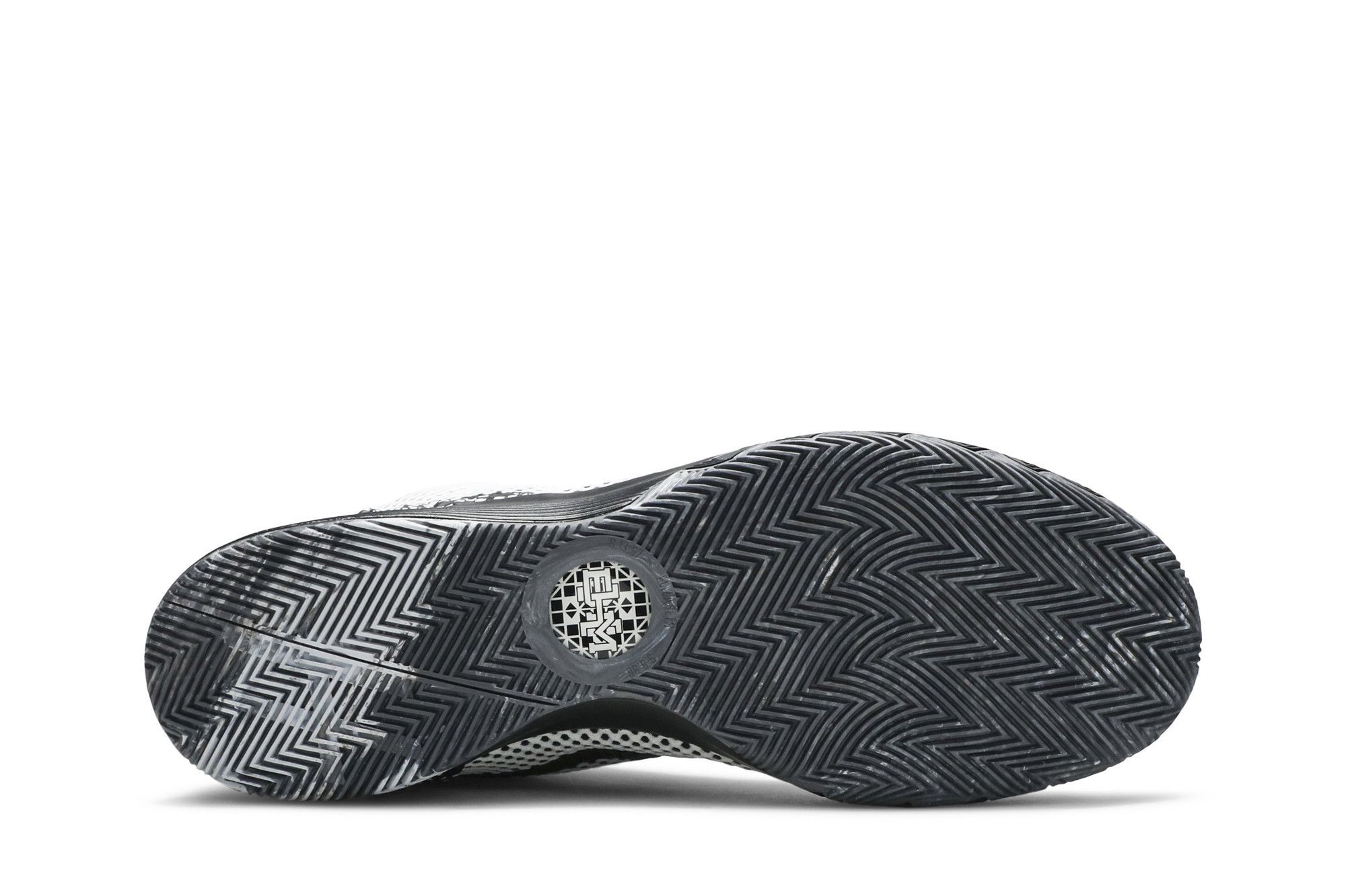 Nike kyrie 1 bhm store