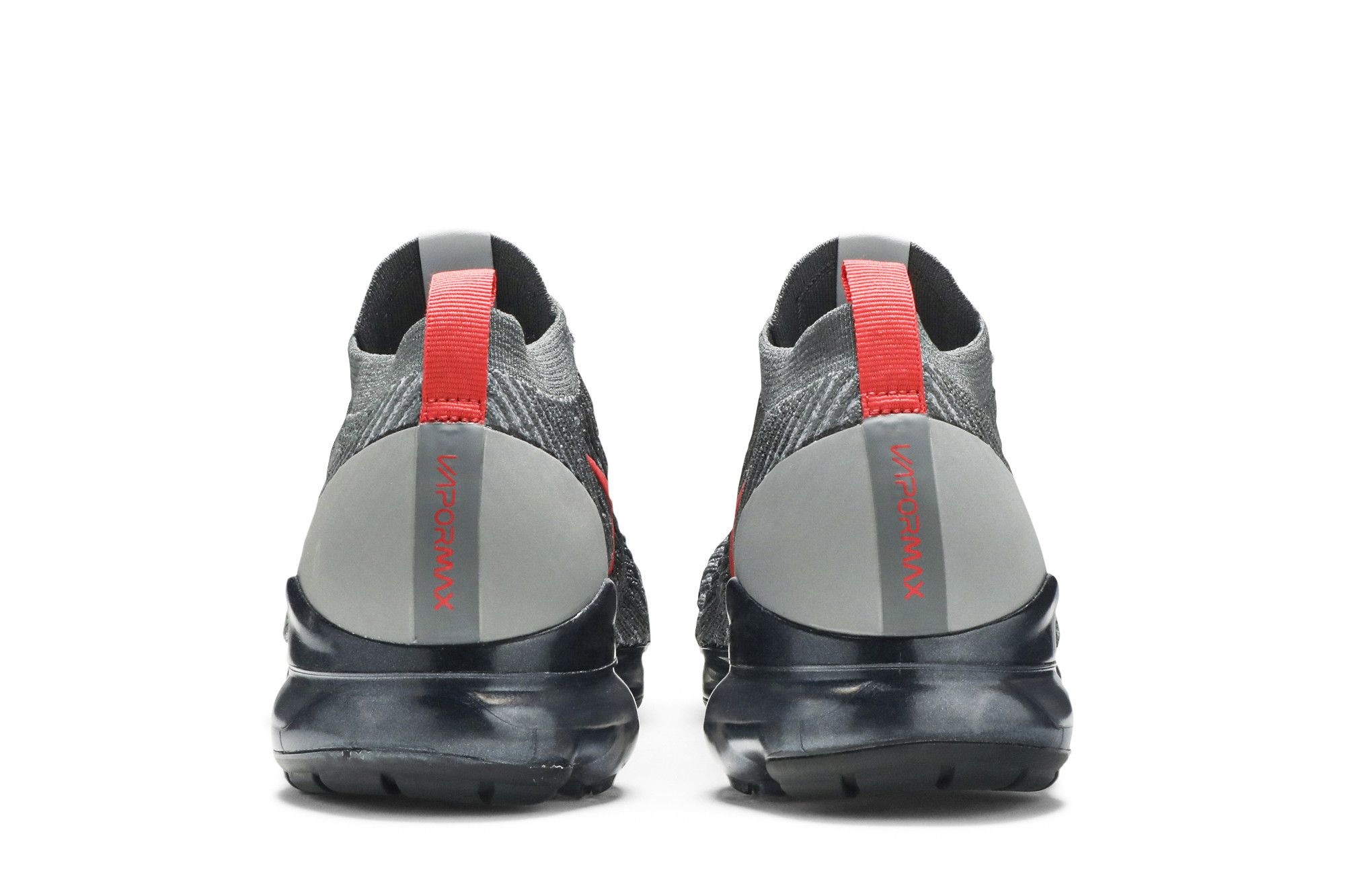 Red grey vapormax deals