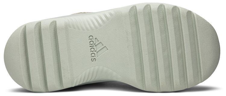 Yeezy Desert Boot Salt