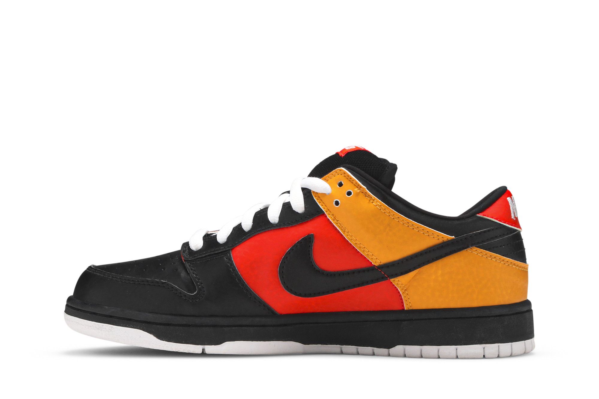 Buy Dunk Low Pro SB Raygun 304292 803 GOAT CA