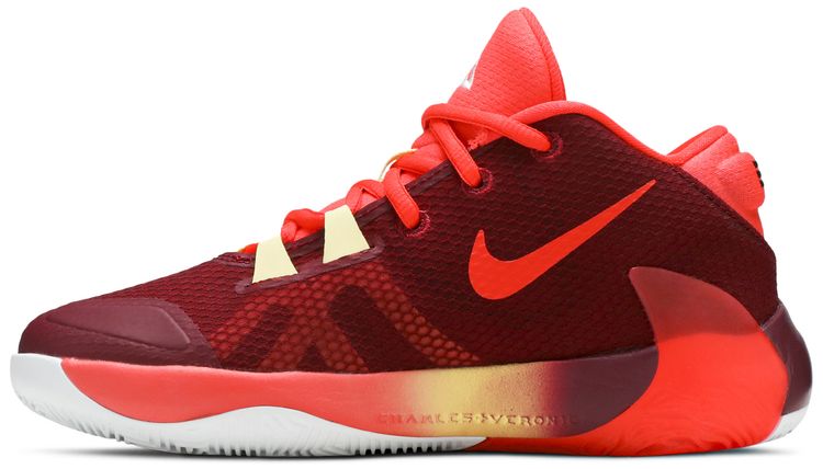 Zoom Freak 1 BG Noble Red
