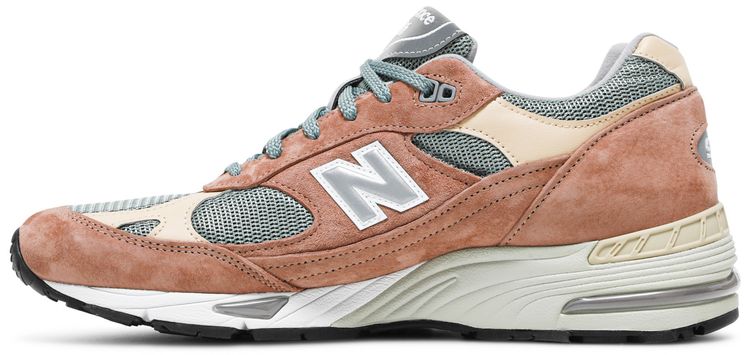 Patta x 991 Made in England Dusty Pink