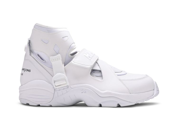 comme des garcons air carnivore