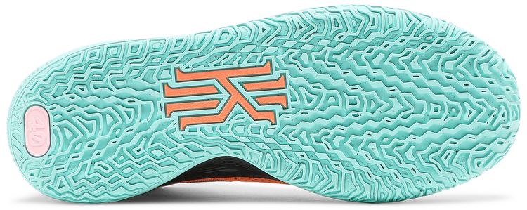 Nike Kyrie 7 GS Play for the Future