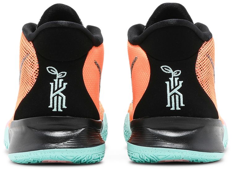 Nike Kyrie 7 GS Play for the Future