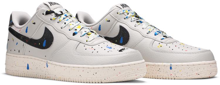 Nike Air Force 1 07 LV8 Paint Splatter   Light Bone