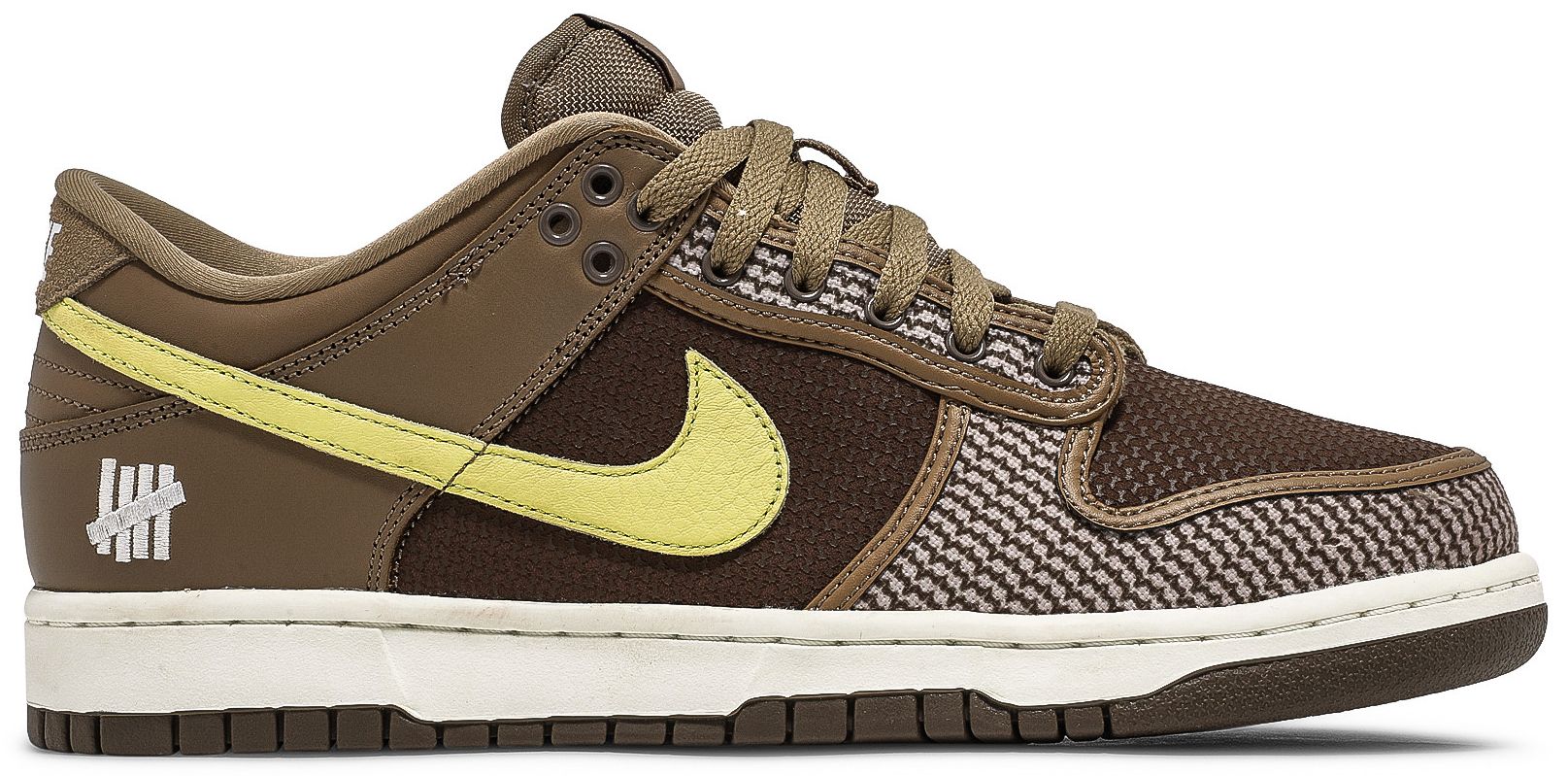 undefeated dunks stock x