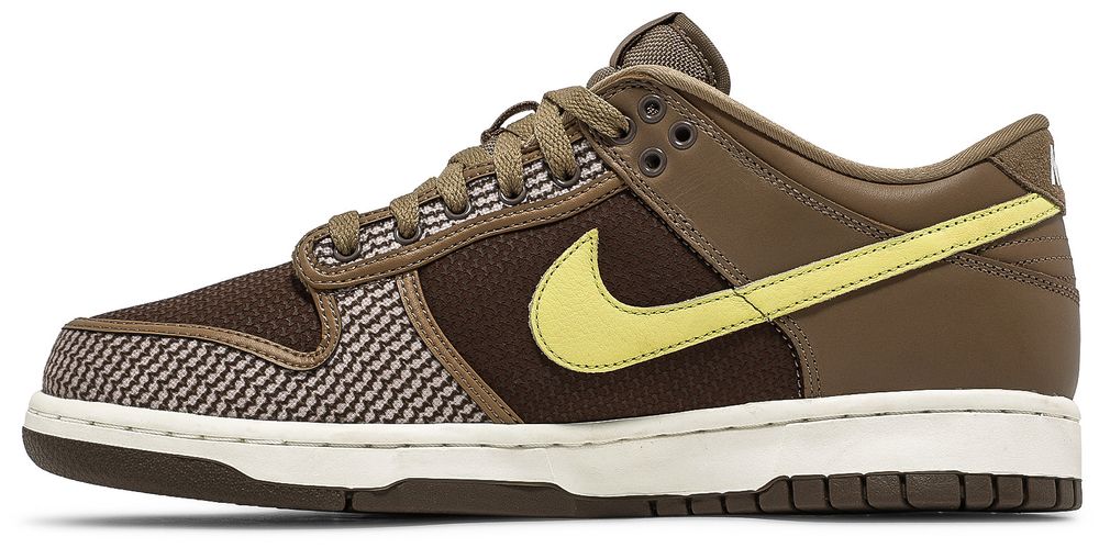 undefeated dunk low canteen