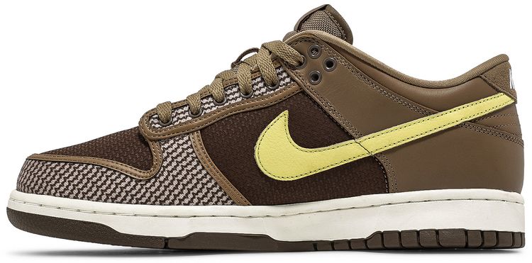 Undefeated x Dunk Low SP Canteen