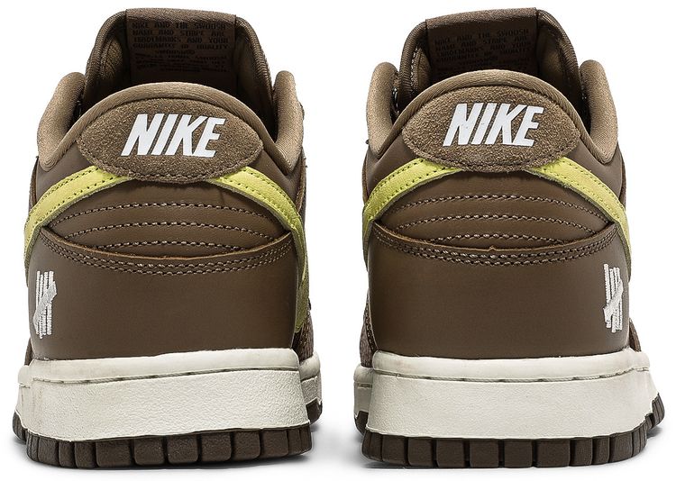 Undefeated x Dunk Low SP Canteen