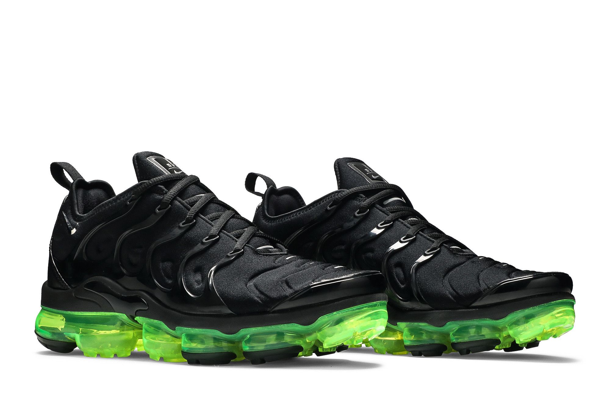 Air vapormax plus black volt sole deals