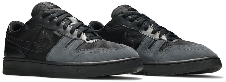Nike Squash Type Anthracite