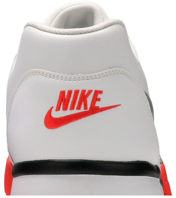 Nike Air Cross Trainer Low Infrared