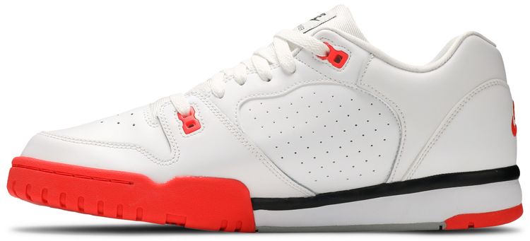 Nike Air Cross Trainer Low Infrared
