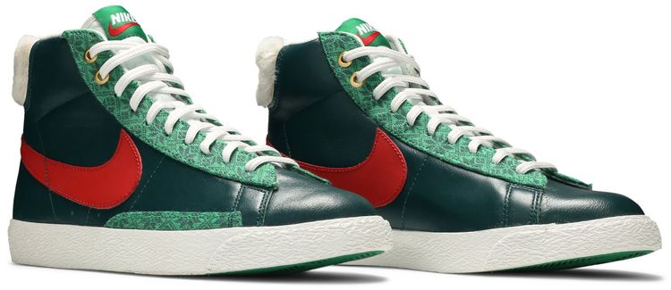 Nike Blazer Mid 77 Vintage GS Christmas Sweater