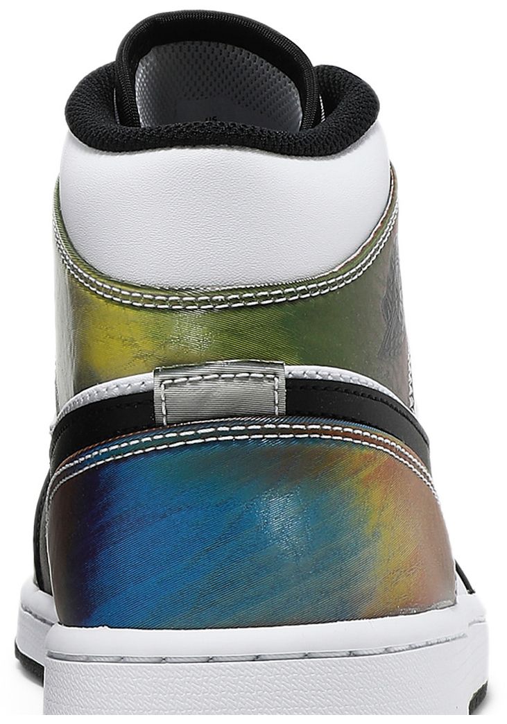 Air Jordan 1 Mid SE Heat Reactive   Color Change