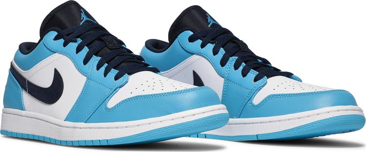 Air Jordan 1 Low UNC