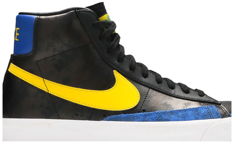 Nike Blazer Mid Peace Love and Basketball