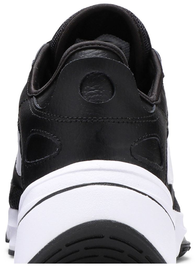 Air Zoom Division Black White