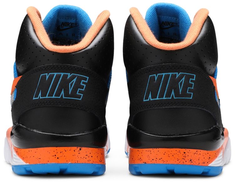 Air Trainer SC High Knicks